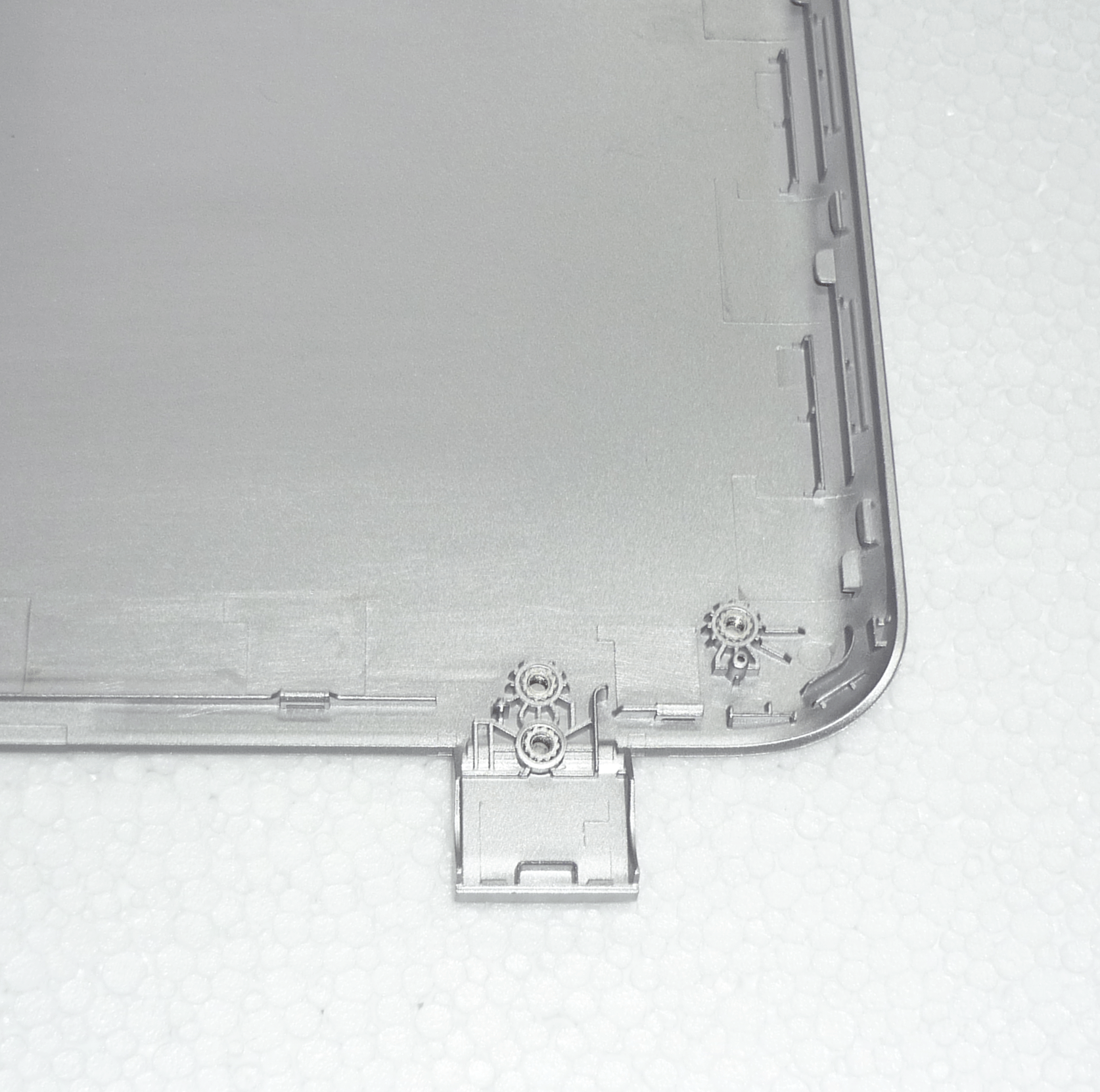 New HP Pavilion 15-P Series LCD Touch Top Lid Silver 762514-001 | EAY1400805A 6 HP Pavilion Touch Model LCD Top Lid Silver Compatible Part Number: 762514-001 | EAY1400805A
